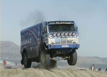 A címvédő orosz Tchagin vezet összetettben a kamionosok között