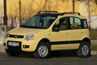 Teszt: Fiat Panda 4×4 1.2 8V Climbing – Kaland light 49