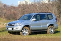 Teszt: Toyota Land Cruiser 2005 3.0 D-4D VX Executive 45