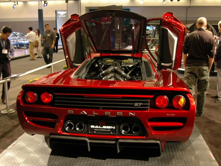 Mindössze 2,8 másodperc elegendő ahhoz, hogy a középmotoros szupersportkocsi 100-zal száguldjon