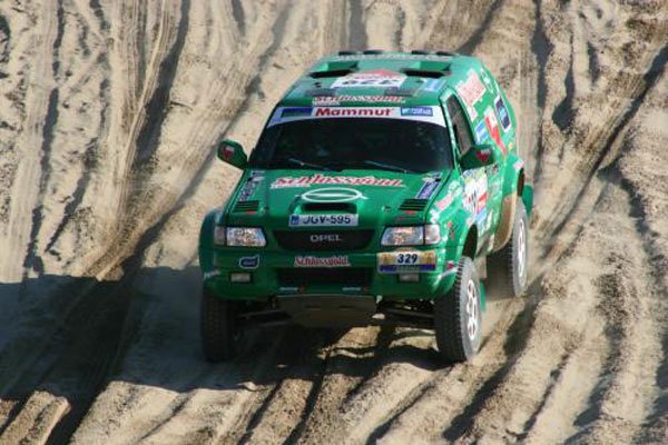 A magyar dakarosok eddigi legjobb eredményével az abszolút 22. helyen zárt a Szalay-Bunkoczi kettős