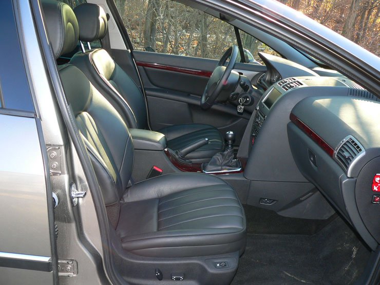 Teszt: Peugeot 407 SW 2.0 HDi Supreme – Bűvkör 13