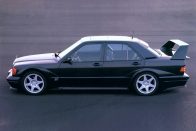 15 éves a Mercedes-Benz 190E EVO II 12