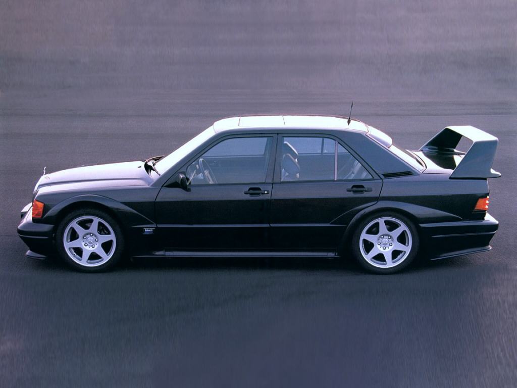 15 éves a Mercedes-Benz 190E EVO II 5