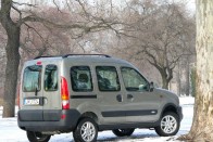 Teszt: Renault Kangoo 4X4 1.9dCi – Utolsókból az elsők 31