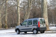 Teszt: Renault Kangoo 4X4 1.9dCi – Utolsókból az elsők 37