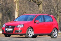 Teszt: Volkswagen Golf GTI – Az igazi retro 49