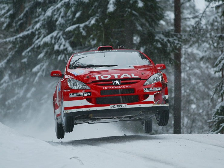 Marcus Grönholm korábban háromszor tudott már győzni Svédországban, így a verseny favoritja