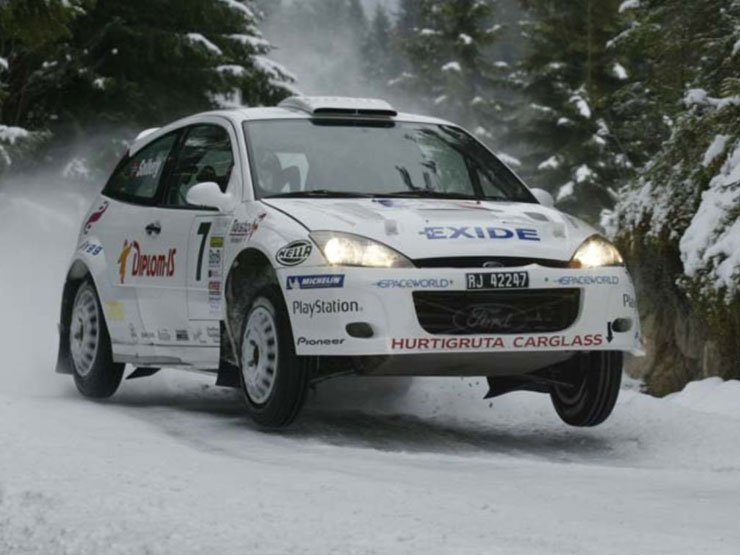 Henning Solberg gyári Focus-szal indul, de egyéni szinekben, most éles körülmények között megküzdhet öccsével, Petter Solberggel