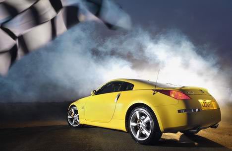 300 lóerős a GT4-es 350Z, amely alig megy jobban a szériánál