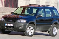 Teszt: Ford Maverick 3.0 V6 - Valami amerikai