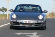 Vezettük: Porsche 911 Cabrio – Berepülés 40