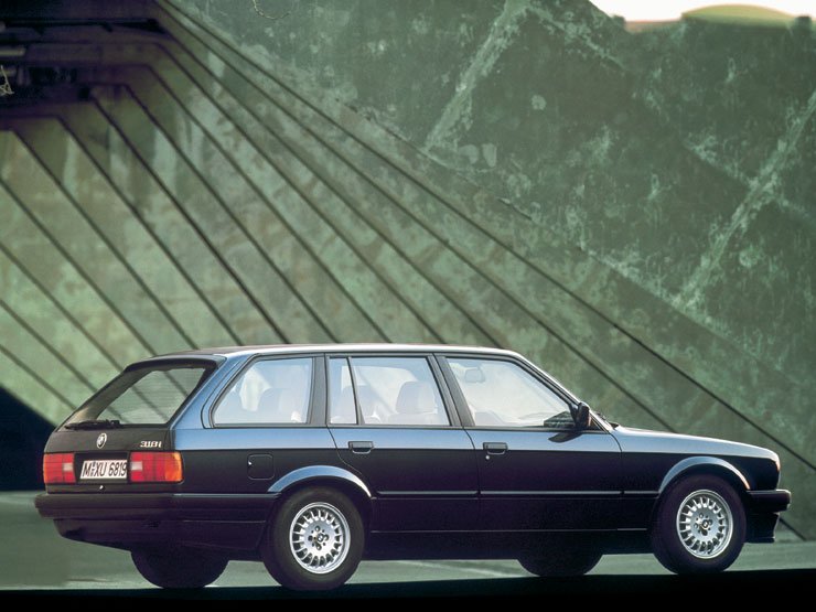 5986_58485_1000x700.jpg | Vezess | Vezess A Touring változat 1987-ben mutatkozott be