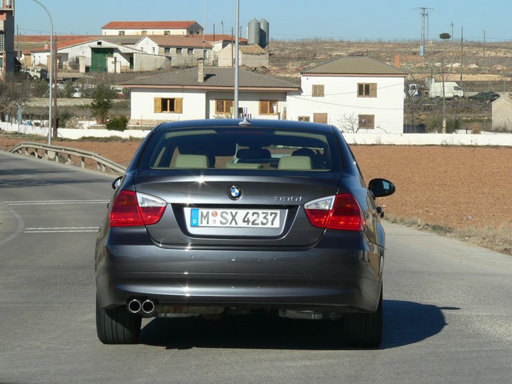 Vezettük: BMW 3-as – Csúcsformában 33