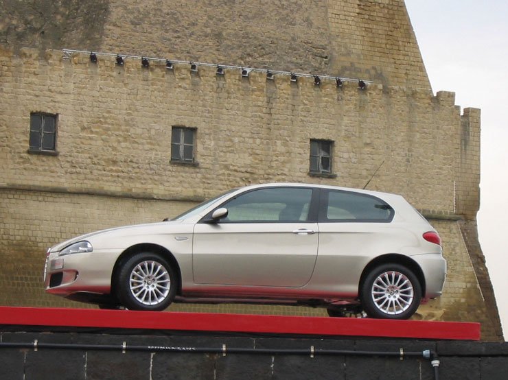 Új Alfa 147 4,5 milliótól