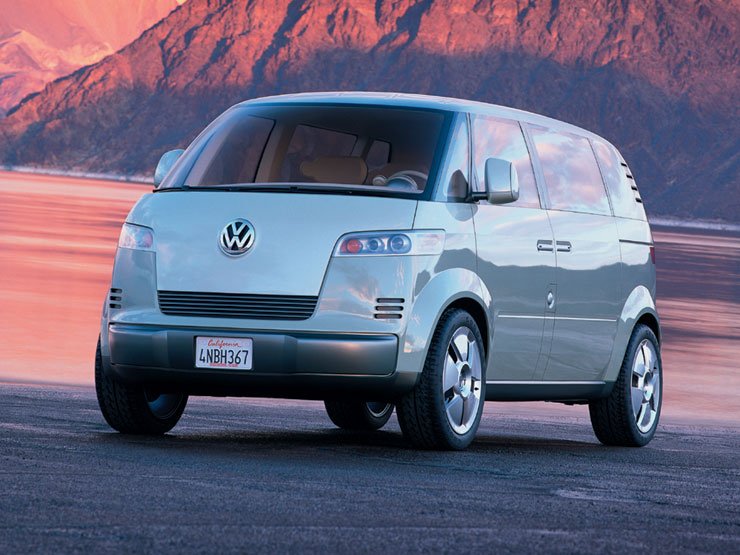 Más formában valósul meg a Microbus, a Multivan továbbfejlesztésével és szintén Hannoverben gyártják majd. A cél már nem az Egyesült Államok, hanem Európa