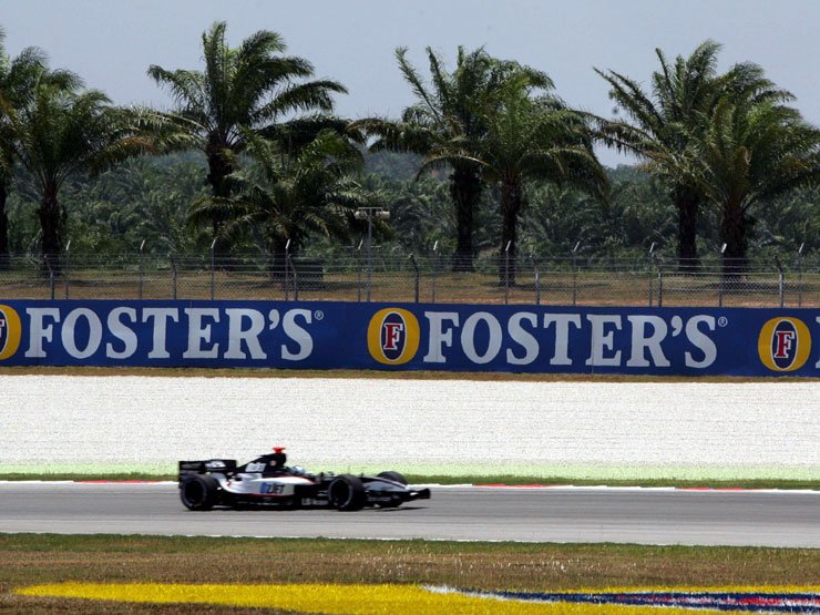 Fernando Alonso nyerte a Maláj Nagydíjat 17