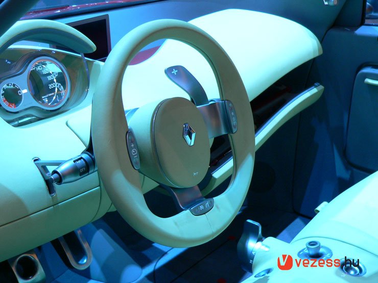 5298_51639_1000x700.jpg | Vezess | Vezess 100 lóerős a Zoé 1,2 literes benzines turbómotorja