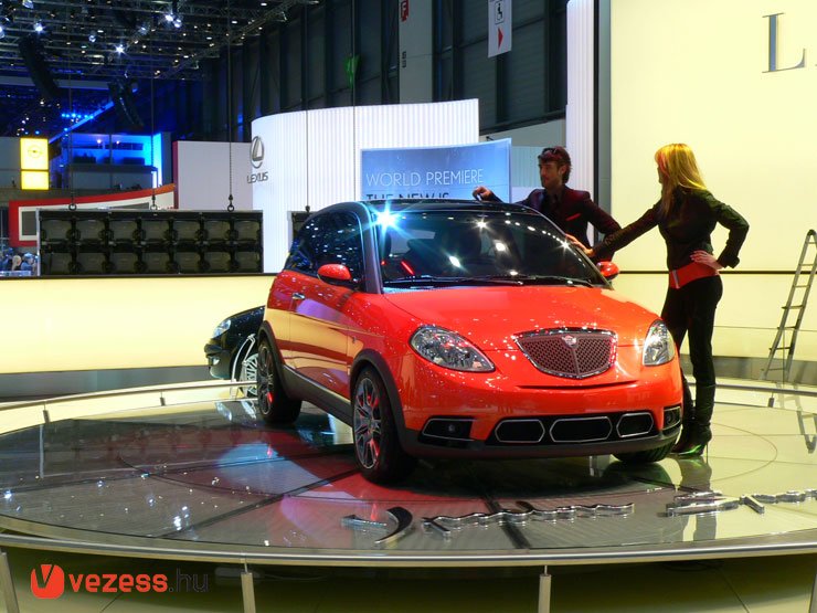 Az olasz Zagato stúdió készítette az Ypslion Sport formatervét