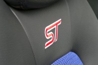 Teszt: Ford Fiesta ST – Nem az erő számít 57