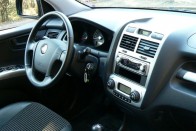 Teszt: Kia Sportage 2.0 EX 4×4 – Új szelek fújnak 78