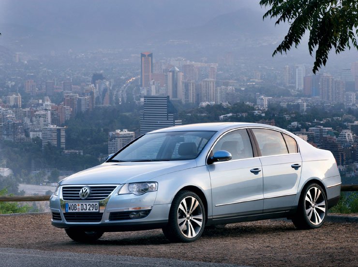 Végig vezetett a Passat, de nem sokkal végzett a 3-as BMW előtt