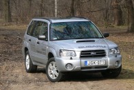 Teszt: Subaru Forester 2.5 XT: Családi rali 73