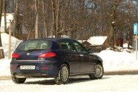 Vezettük: Alfa Crosswagon Q4 és új 147 24