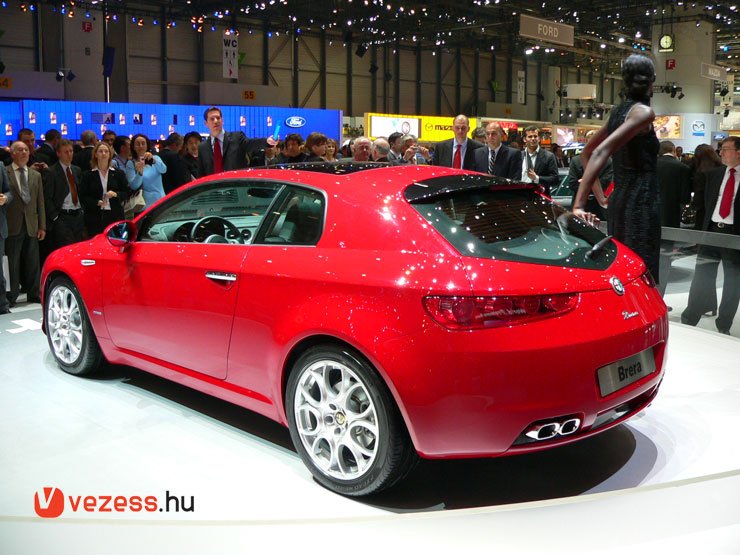 260 lóerős a legerősebb Brera a 3,2 literes JTS motorral