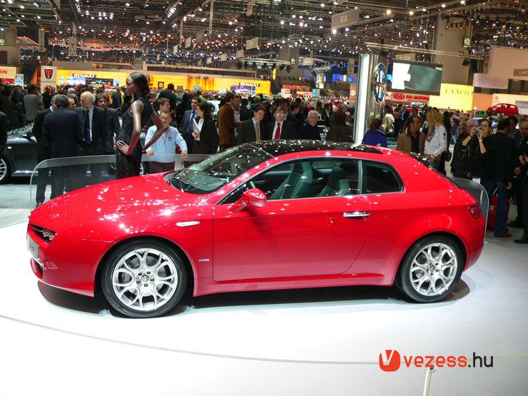 Nem kopott meg a Brera formája az eltelt 3 évben, míg eljutott a sorozatgyártásig