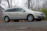 Teszt: Opel Astra 1.9 CDTI – Utazásra termett 29