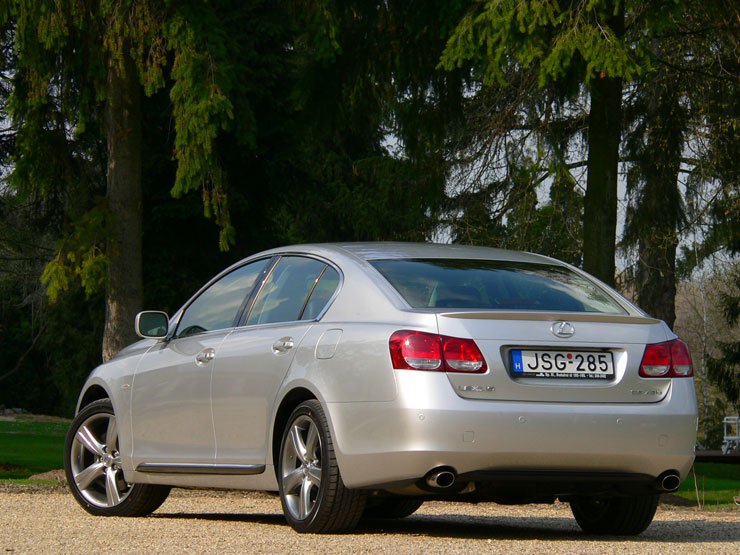 Lexus GS - Exkluzív alternatíva