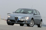 Teszt: Alfa Romeo 147 1,6 Twin Spark – Adok-kapok 41