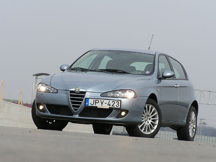 Teszt: Alfa Romeo 147 1,6 Twin Spark – Adok-kapok 10