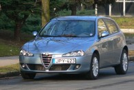 Teszt: Alfa Romeo 147 1,6 Twin Spark – Adok-kapok 56