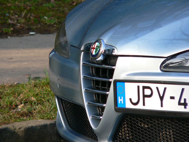 Teszt: Alfa Romeo 147 1,6 Twin Spark – Adok-kapok 26