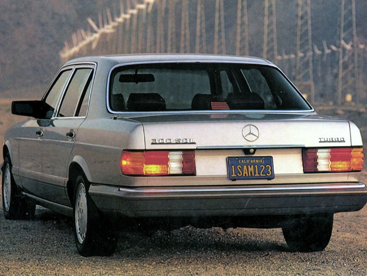 A német autóipar erősen alulértékelte a részecskeszűrő jelentőségét, amit a Peugeot sikere elvárássá tett a vásárlók körében. A képen egy részecskeszűrős Mercedes-Benz 300 SDL Turbo