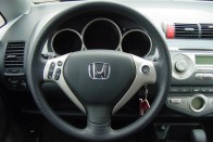 Teszt: Honda Jazz 1.4 ES CVT – Nagypályásan 29