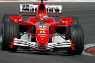 Michael Schumacher nagyon igyekezett bizonyítani a hétvégén, de az idei Ferrari egyelőre nem versenyképes