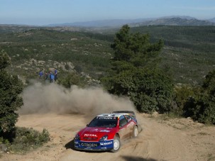 Loeb vezet, a privát Hirvonen a harmadik!