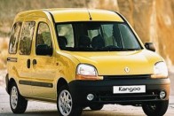 Összességében az 1999-es évjáratú Renault Kangoo-val volt a legtöbb baj. A 2004-es évben 1000 öt éves Kangoo-ból 58-hoz hívták ki a sárga angyalokat