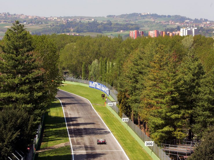 Raikkönen nyerte az 1. időmérőt Imolában 8