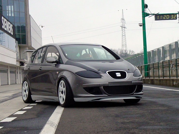 AdRenaline Racing Team - Pályán az Altea TDI