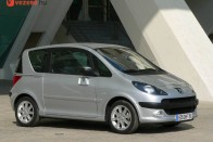 Vezettük: Peugeot 1007 – Szezám tárulj! 133