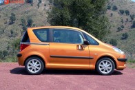 Vezettük: Peugeot 1007 – Szezám tárulj! 154