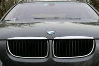 Teszt: BMW 320d – Erőnyerő 77