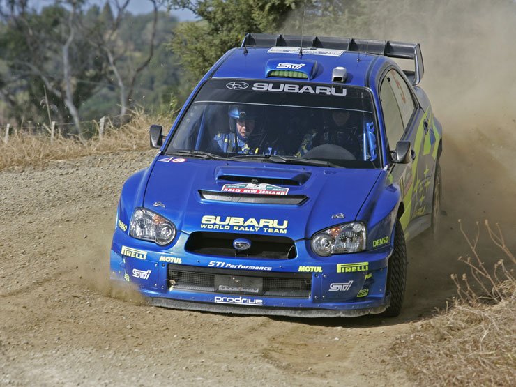 A Subaru versenyzője Solberg vezeti a vb pontversenyt, így neki kellet elsőként indulnia