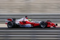 Ralf Schumacher sokat javított tegnapi teljesítményén, így a hatodik helyről indulhat