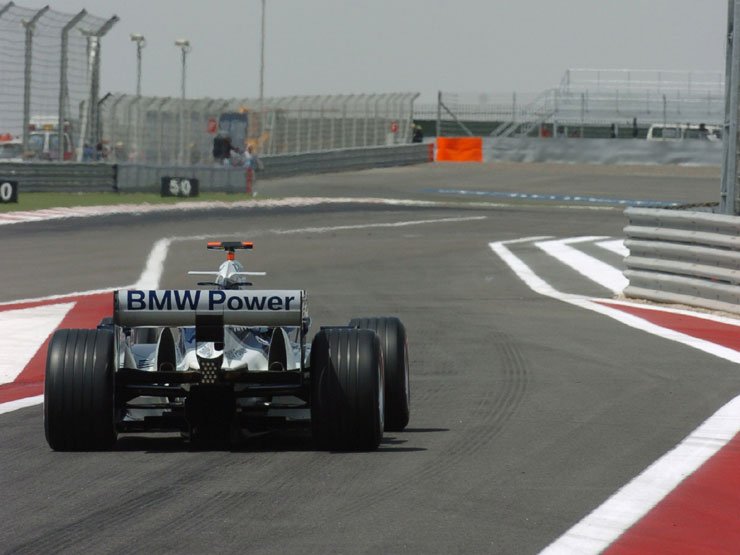 Schumacher gyors, de Alonso gyorsabb! – Bahrein 2. időmérő 8