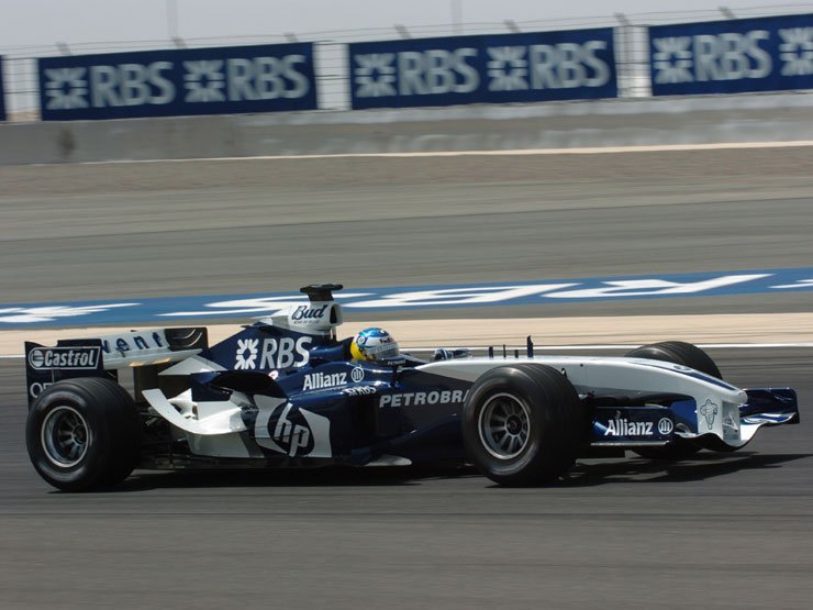 Schumacher gyors, de Alonso gyorsabb! – Bahrein 2. időmérő 9